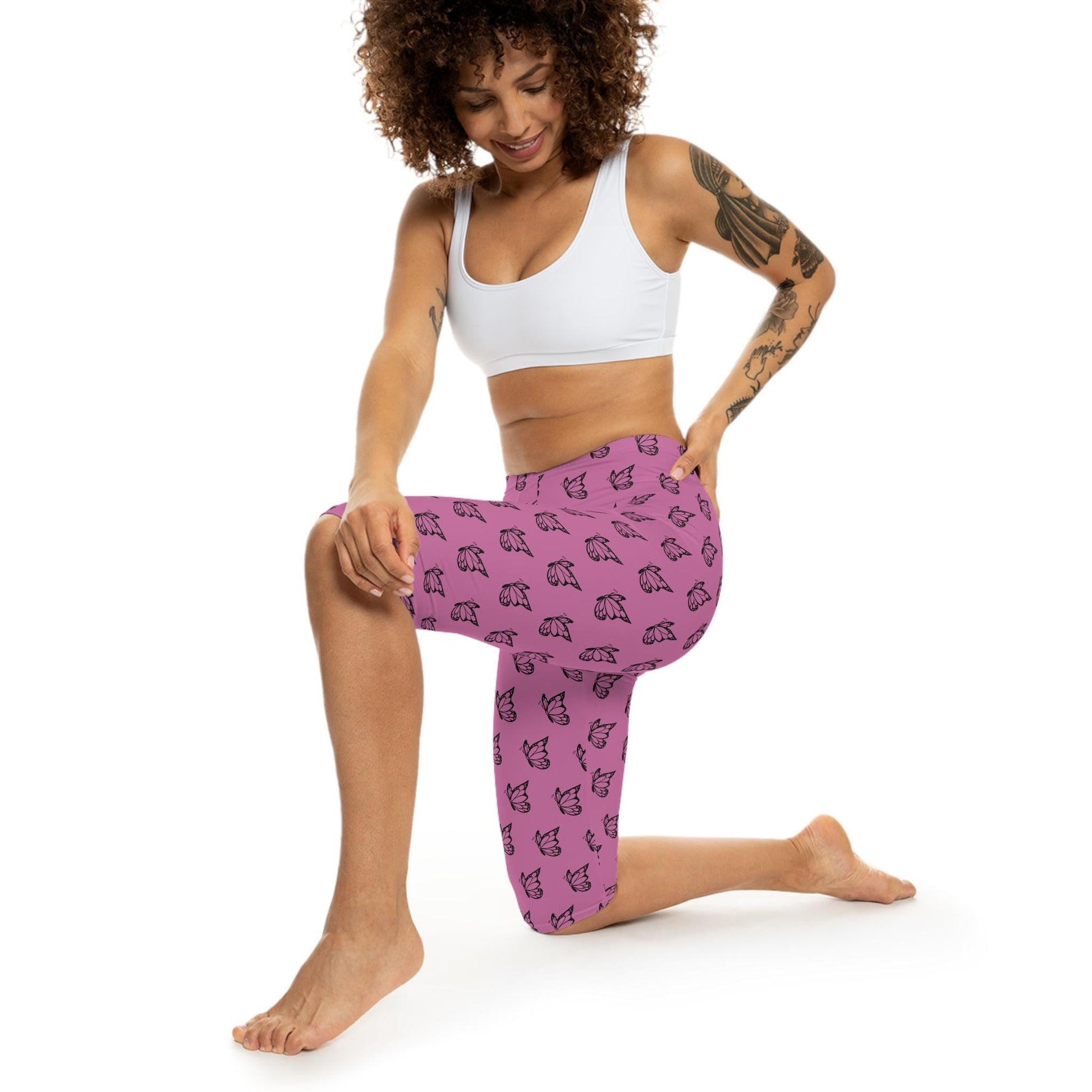 Halo Butterfly Logo Capri Leggings, Comfortable Athleisure Pants, Perfect for Yoga, Casual Outfits, Everyday Wear, Butterfly Lovers