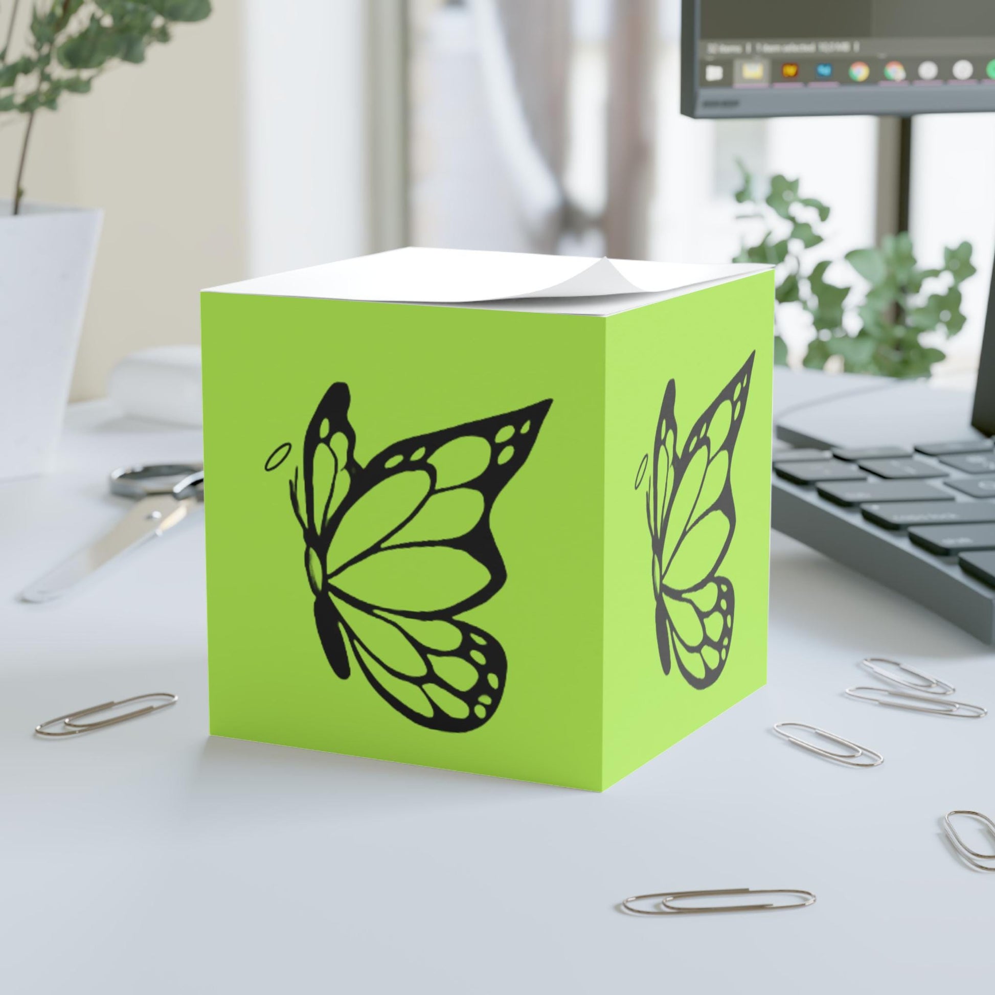 Butterfly Note Cube, Vibrant Sticky Notes for Home Office, Eco-Friendly Memo Pad, Inspirational Desk Decor, Perfect Gift for Nature Lovers