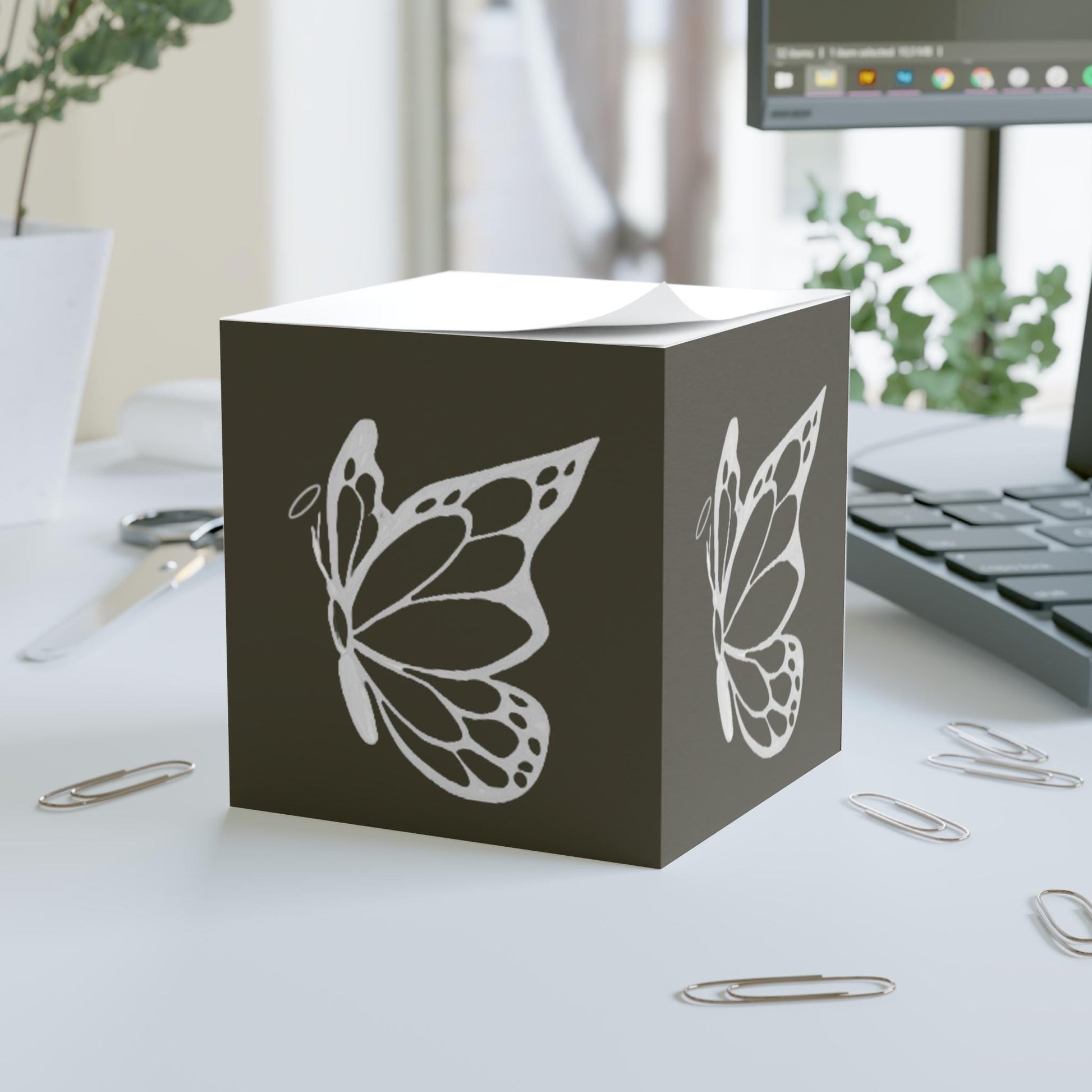 Butterfly Note Cube, Decorative Sticky Notes, Cute Office Accessories, Butterfly Décor, Halo Butterfly, Gift for Writers,Journaling Supplies